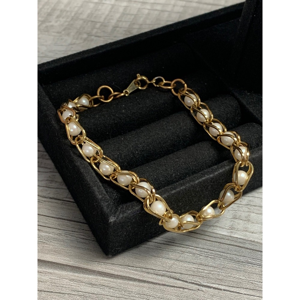 Vintage Avon Gold Tone Faux Pearl Chain Link Bracelet 8 Inch 5247